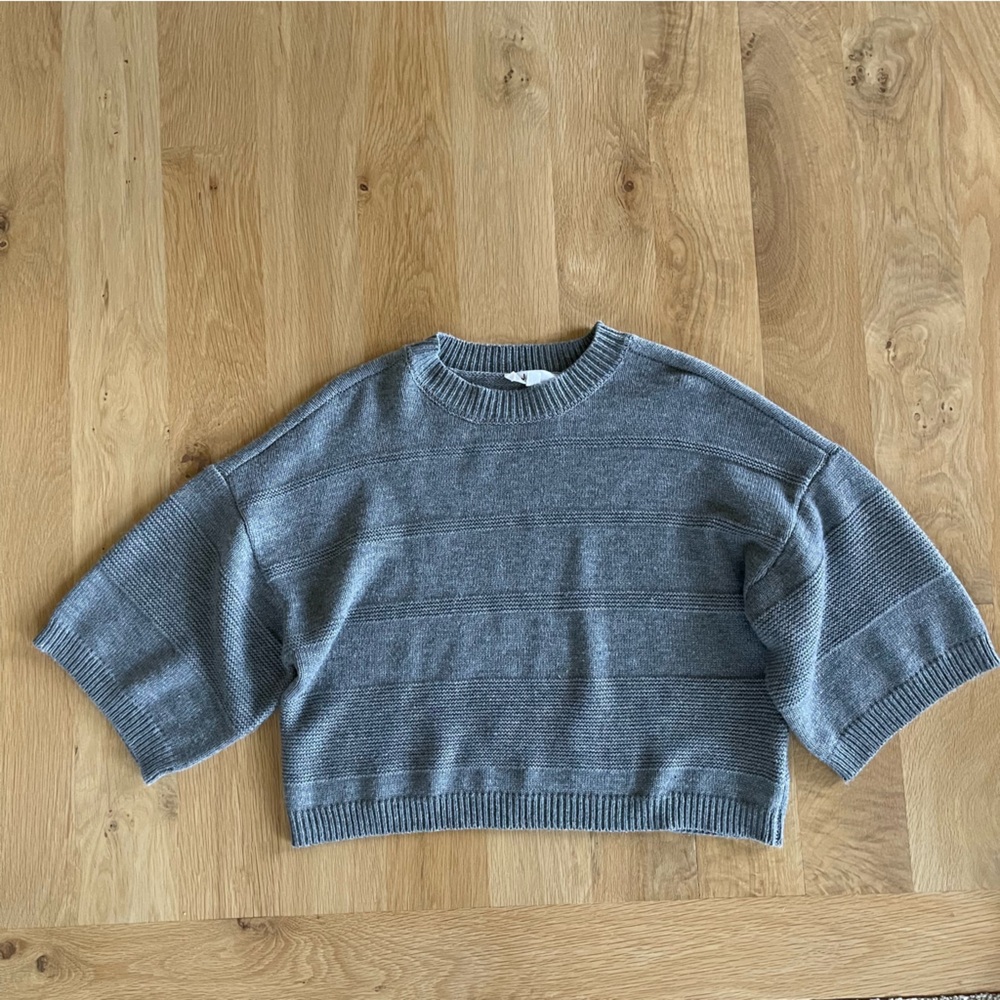 JACK by BB Dakota Gray Crew Neck Sweater with Soft Texture
